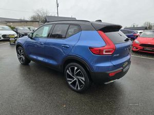 Volvo XC40 R-Design Pro - Image 3