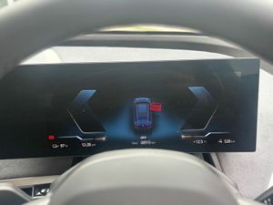 BMW iX xDrive45 M Sport LCI - Image 4