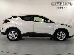 Toyota C-HR 1.8 PET HYBRID - Image 2
