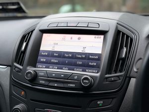 2015 OPEL INSIGNIA SC 2.0 CDTI - Image 2