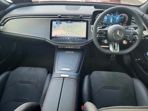 Mercedes-Benz E-Class E53 - Image 4