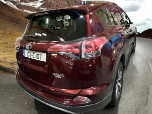 2017 Toyota RAV4 2.0 D-4D (143) 2WD LUNA SPORT - Image 2
