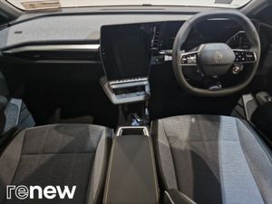 Renault Megane E-Tech EV60 220hp AC11kW - Image 3