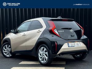 Toyota Aygo AYGO X DESIGN 4DR - Image 2