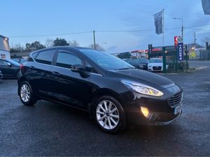 Ford Fiesta ( 202 ) TITANIUM 1.0 HI SPEC PARKING S - Image 2