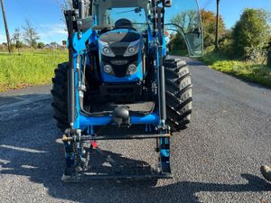 2022 Landini 5-085 with Loader - Image 2