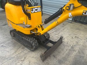 2022 JCB 8008 Excavator - Image 3