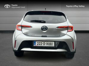 Toyota Corolla LUNA SPORT HB 4DR AUTO HYBRID - Image 4