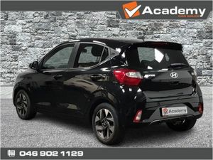 Hyundai i10 Deluxe Plus 5DR - Image 3