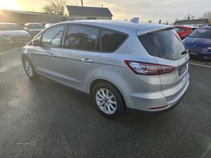 Ford S-Max Zetec - Image 3
