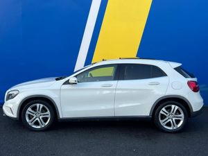 Mercedes-Benz GLA GLA180 PREMIUM 1.6 AUTO // TILT - Image 4