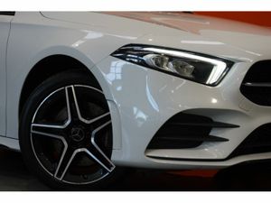 Mercedes-Benz A-Class A 250 E AMG LINE EDITION #65 - Image 4