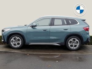 BMW iX1 iX1 eDrive20 xLine - Image 3