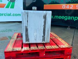 Scania P Series Hydraulic OIL Tipper Tank - Image 2