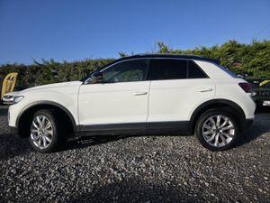 2022 Volkswagen T-Roc TDI Sport - Image 2