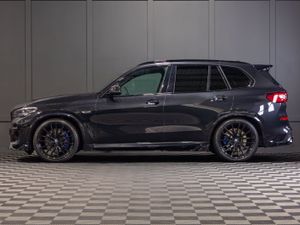 222 BMW X5 X-Drive 45e M-Sport - Image 3