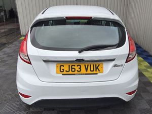 2013 Ford Fiesta 1.2 Petrol ZETEC - Image 4