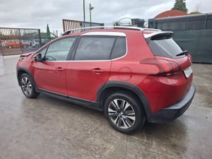 192 Peugeot 2008  Allure  Pure Tech  1.2 Petrol - Image 4