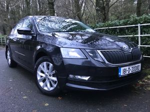 Skoda Octavia Hi Spec Style Edition 1.6TDI 115HP - Image 2