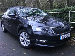 Skoda Octavia Hi Spec Style Edition 1.6TDI 115HP - Image 3