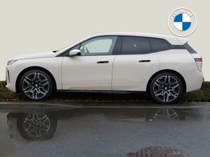 BMW iX xDrive45 M Sport - Image 3