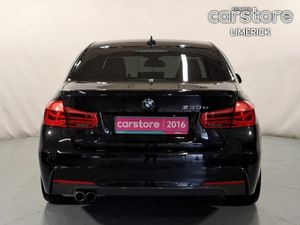 BMW 3-Series 330e M SPORT - Image 4