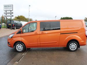 2019 Ford Transit Custom L2H1 Custom 6Seat Limited - Image 3