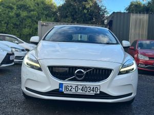 VOLVO V40 2016 1.5 PETROL AUTOMATIC - Image 2