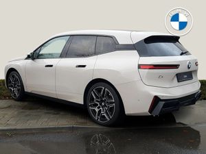 BMW iX xDrive45 M Sport - Image 2