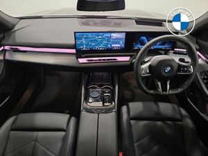 BMW 5-Series 530e M Sport Saloon - Image 4