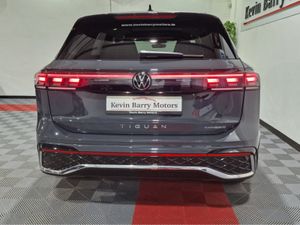 Volkswagen Tiguan R-LINE (PAN ROOF) PHEV 272BHP AU - Image 3
