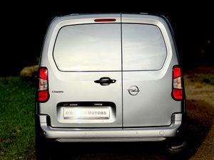 1.5HDI 100BHP SPORT LINE * LOW KMS * - Image 4