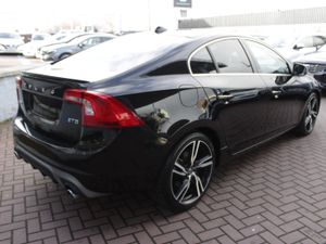 2017 VOLVO S60 R-DESIGN - Image 4
