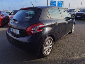 PEUGEOT 208 1.0 ACCESS PETROL - Image 4