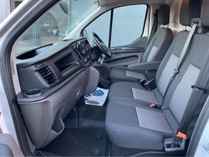 Ford Transit Custom 300 SWB 2.0TD L1H1  LOW KMS! N - Image 2
