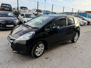 2012 Honda Fit Hybrid Automatic/ leather spec - Image 3