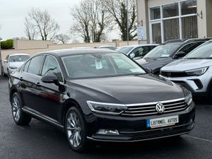 202 VW PASSAT HIGHLINE SALOON 2.0TDI 190BHP AUTO - Image 4