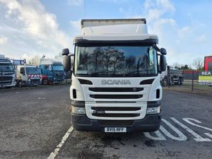 2015 Scania P320 6X2 Twin Wheel 27ft Curtainsider - Image 2