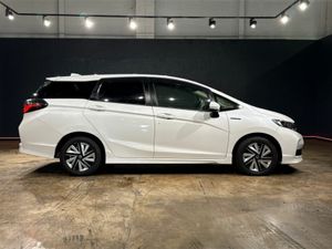 Honda Shuttle STANDARD 1.5 HYBRID AUTOMATIC - CRUI - Image 3