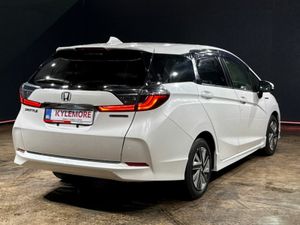 Honda Shuttle STANDARD 1.5 HYBRID AUTOMATIC - CRUI - Image 4