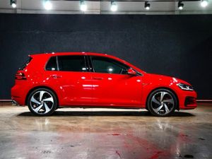 Volkswagen Golf GTI AUTO - LOW MILEAGE - DIAMOND C - Image 3