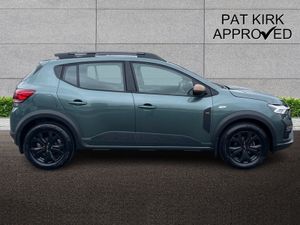 Dacia Sandero Stepway Hatchback Extreme - Image 3