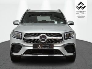 Mercedes-Benz GLB 180 AMG Line - Image 3