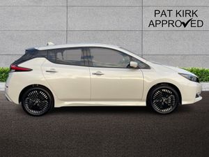 Nissan LEAF Leaf Hatchback Tekna - Image 3