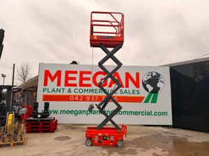 2017 DINGLI SCISSOR PLATFORM LIFT...only 28 hours - Image 3