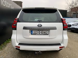 2022 TOYOTA LANDCRUISER 2.8 LWB AUTO COMMERCIAL - Image 4