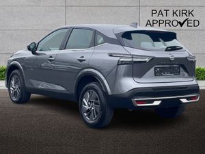 Nissan Qashqai Hatchback Acenta Premium - Image 2