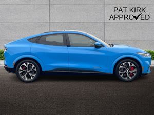 Ford Mustang Mach-E FIRST EDITION - Image 3