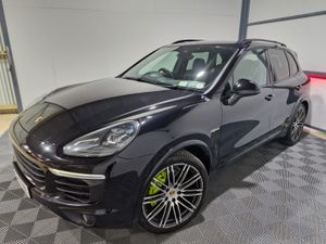 Porsche Cayenne S Platimum 3.0 V6 Hybrid 416 Bhp - Image 4