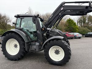 2019 Valtra N174 Versu c/w G5s Loader+Guidance - Image 4
